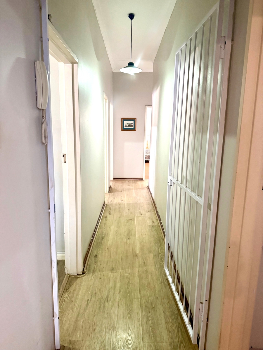 4 Bedroom Property for Sale in Amandelrug Western Cape